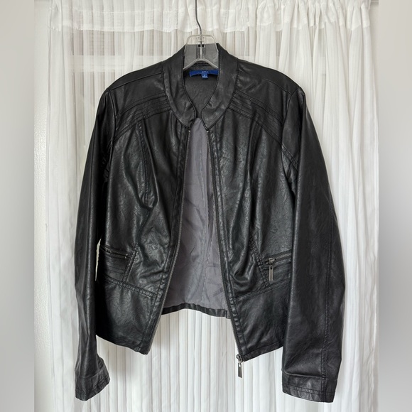Jackets & Blazers - Black Leather Jacket
